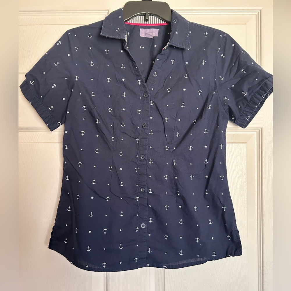 Laura Scott Nautical Button Down Top. SIze Small.